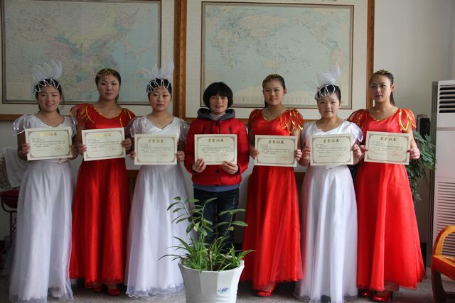 热烈祝贺九州网页版在河南省首届中职生素质能力大赛上载誉而归