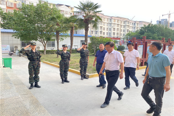 学习中交流，交流中成长——辉县市中等专业学校领导到我校参观学习报道