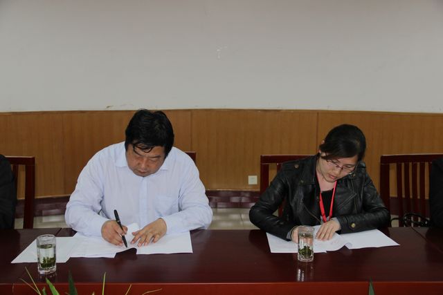 九州网页版与淮安中哲集团隆重举行校企合作签约仪式